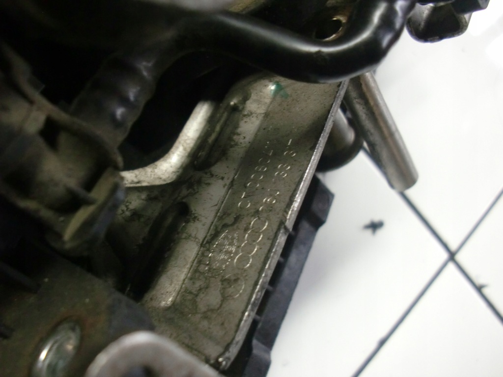 фото №5, Audi vw 1.8tfsi колектор всмоктуючий 06j133185ar