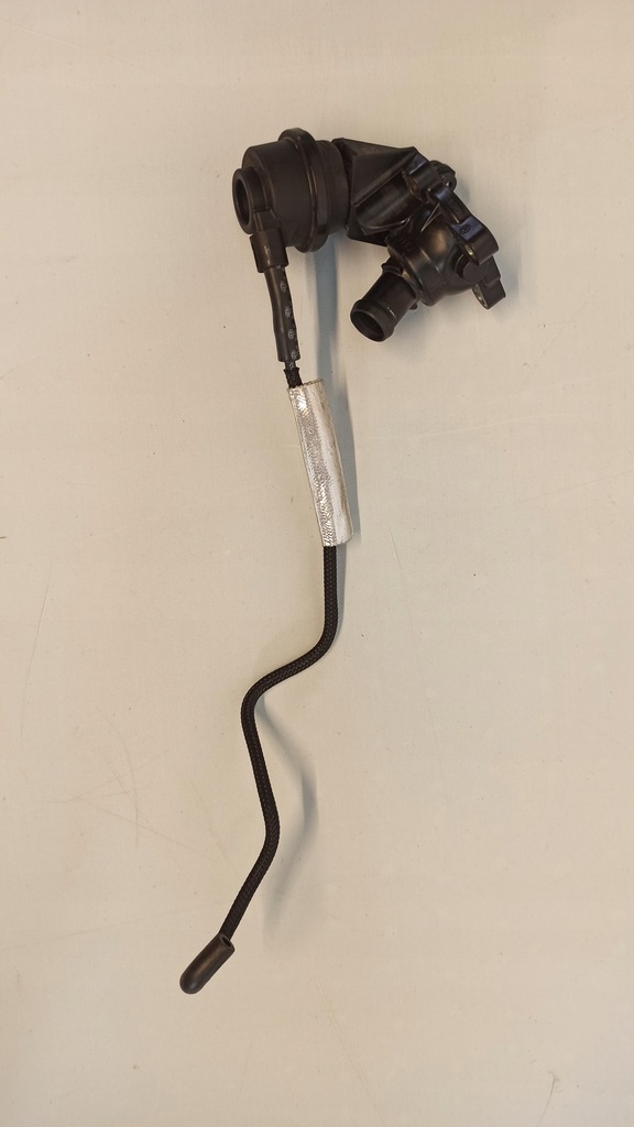 фото №2, Клапан регулювальний audi a5 8t 3.0 tdi 059121737b