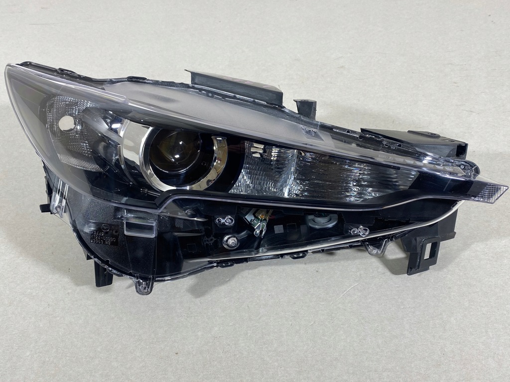 фото №1, Mazda cx5 линза обычная лампа правая перед led eu