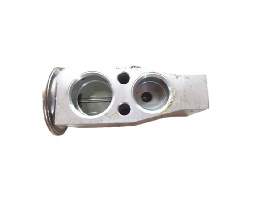 Клапан расширительный кондиционера toyota yaris 2011-2017 rok 447500-3700 Цена
