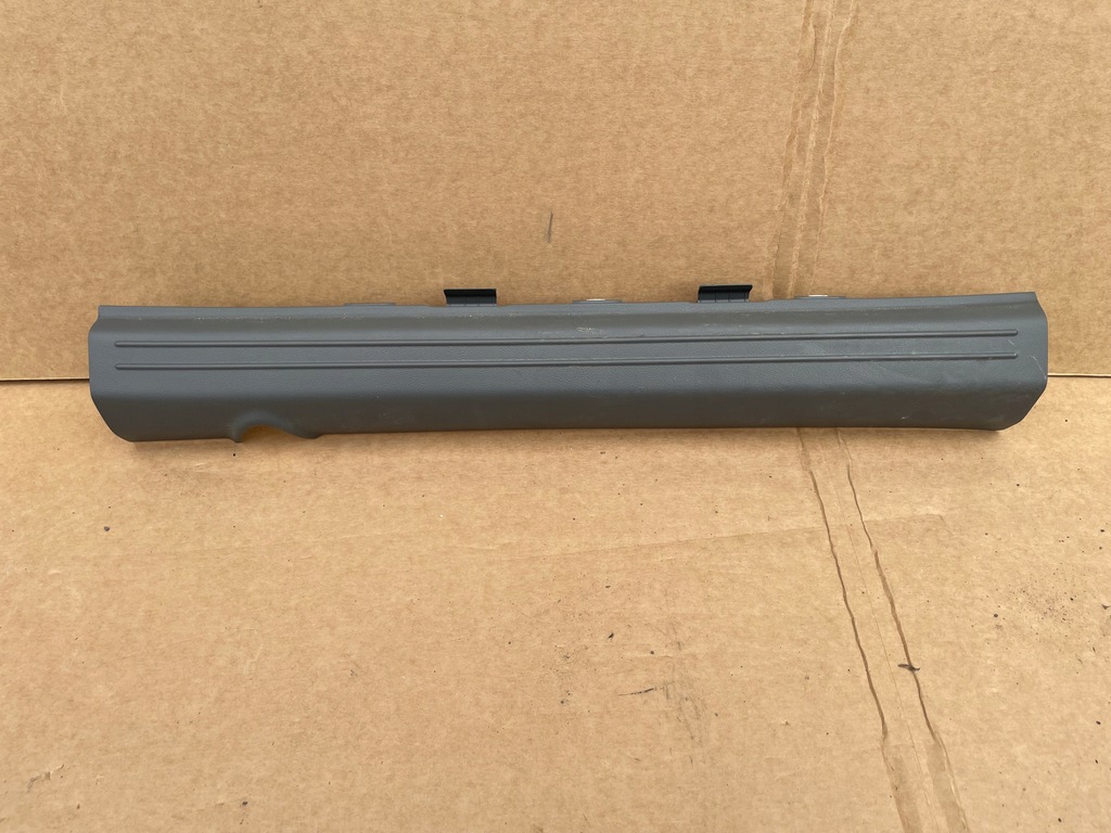 фото №1, Hyundai ioniq 5 85871-gi000 накладка поріг idealna