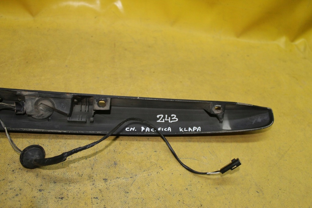 фото №12, Накладка кришки багажника pacifica i