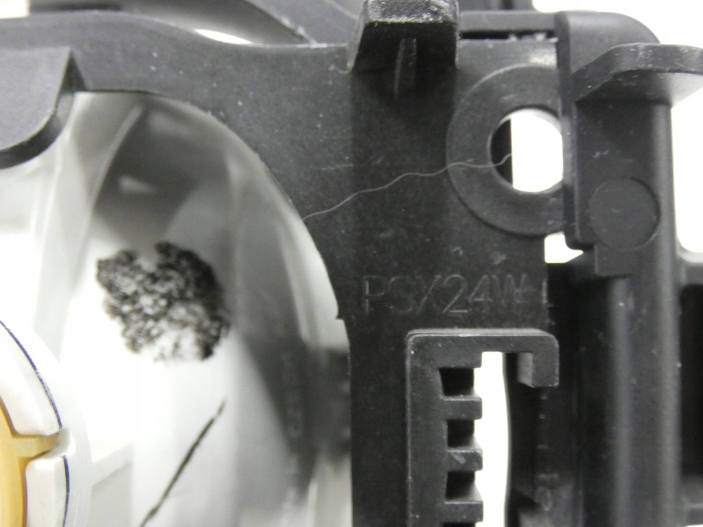 фото №11, Протитуманна фара, хром, корзина peugeot 208 przed lift 156.