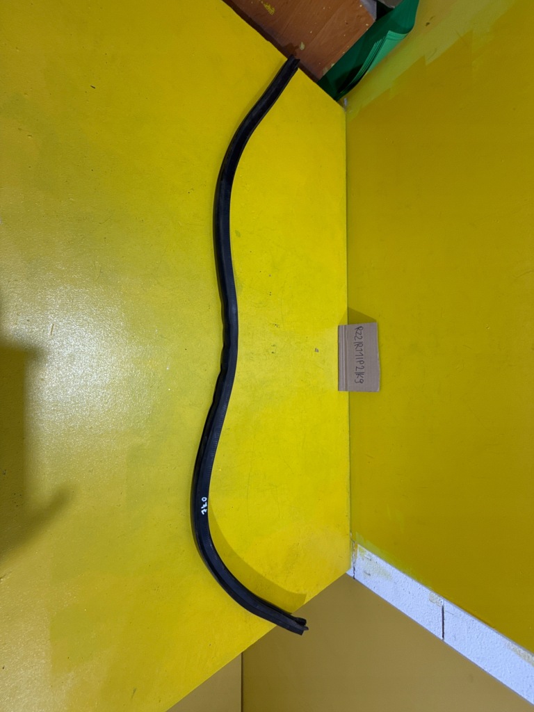 фото №2, Chevroler orlando прокладка капот