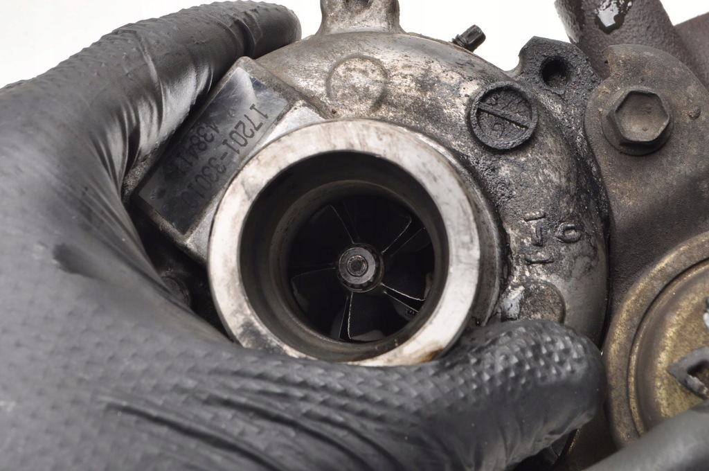 фото №5, Toyota yaris i verso 1.4 d4d 55kw 75km турбина 17201-33010