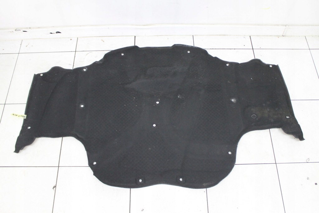 Купити Шумоізоляція капот + кліпси mercedes clk w208 1997r-