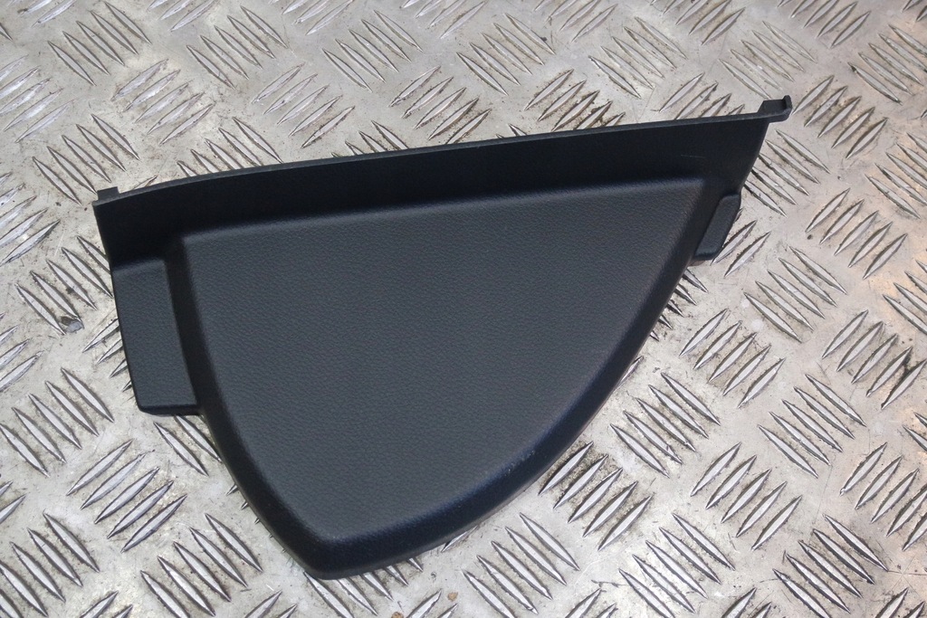 фото №1, Защита заглушка консоли mercedes w205 a2056801207