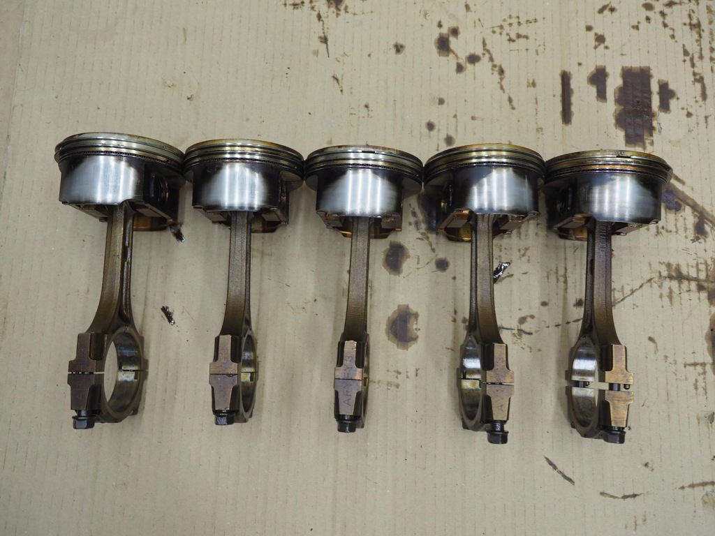 фото №1, Поршень шатун subaru outback legacy 3.0 h6 ez30