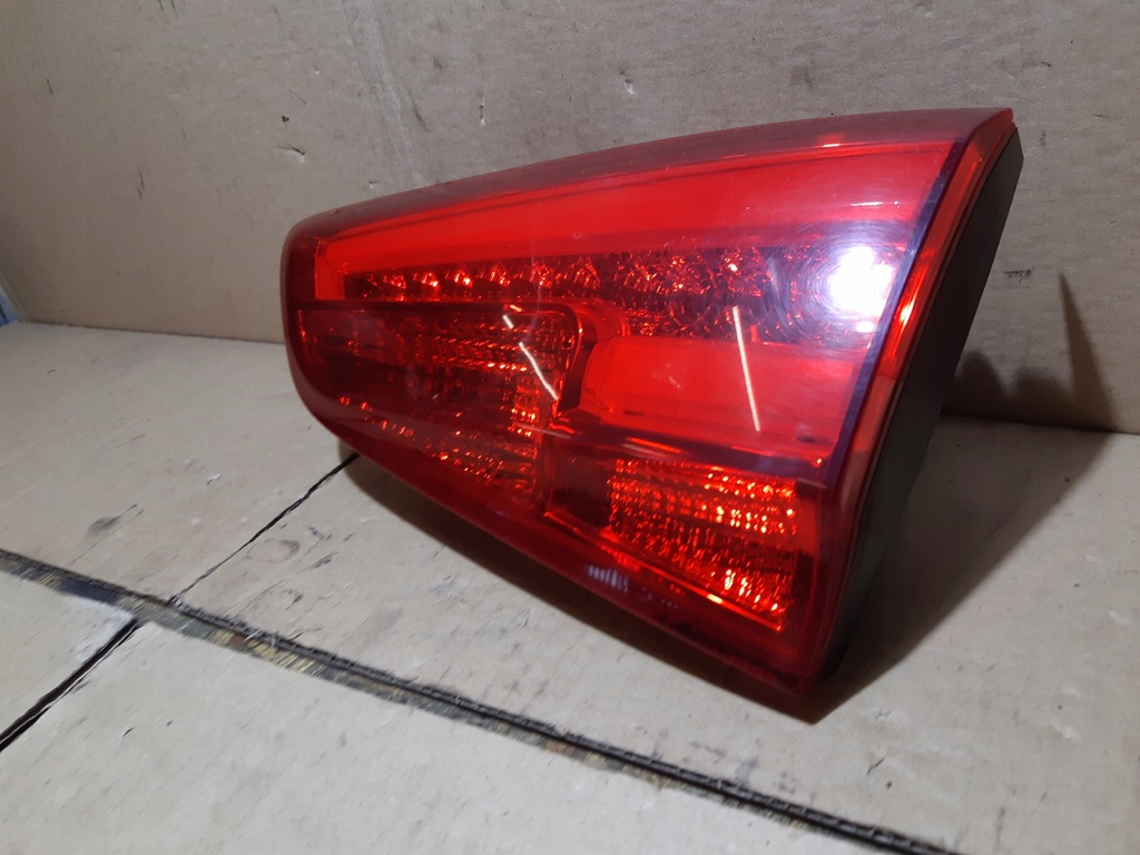 фото №1, Kia ceed ii kombi led лампа права задня правий задня w кришка 92404-a23