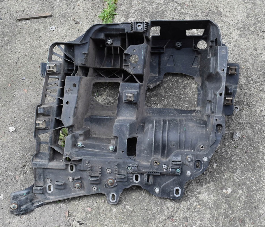 фото №4, Man tgx euro 6 панель фары корпус фары оригинал