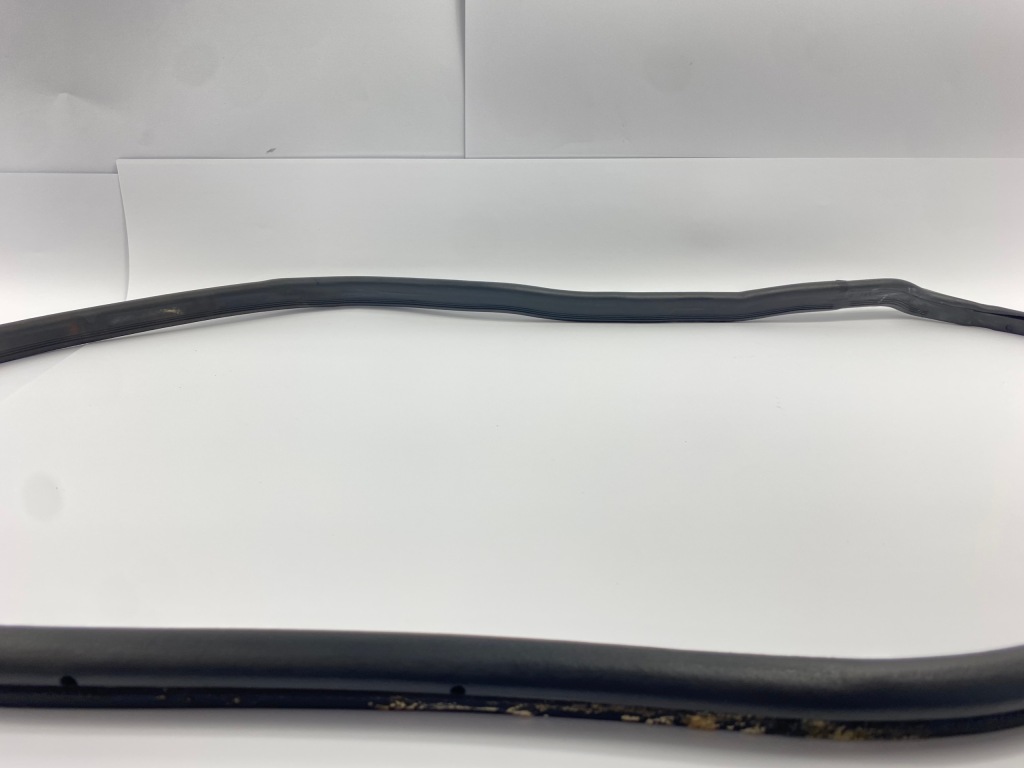 Прокладка двері правий права перед кузовна mercedes w140 c140 cl coupe Оригінал