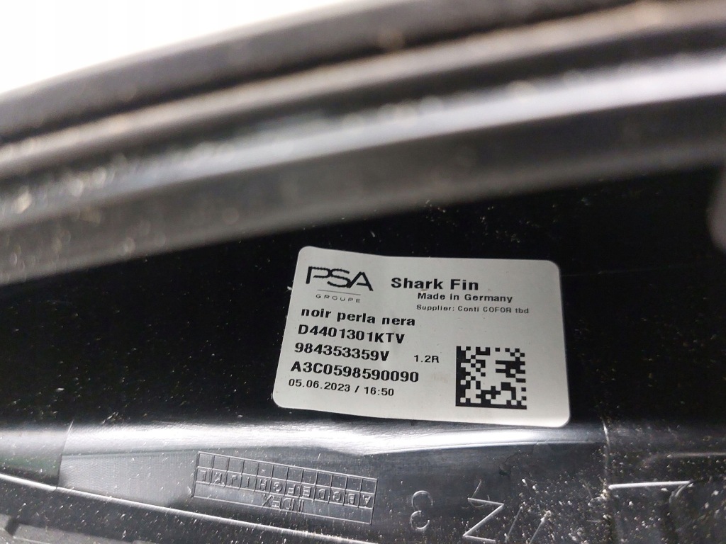 Антена gps плавник opel astra l 984353359v Недорого