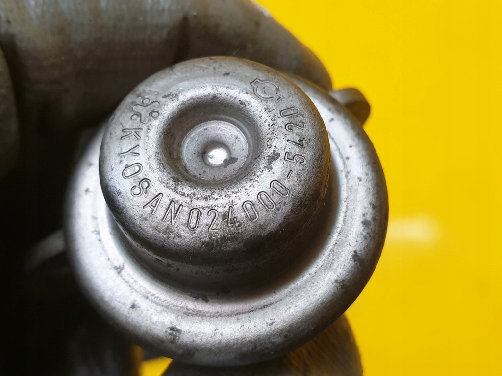 фото №3, Регулятор давления топлива gt-r r35 024000-5420