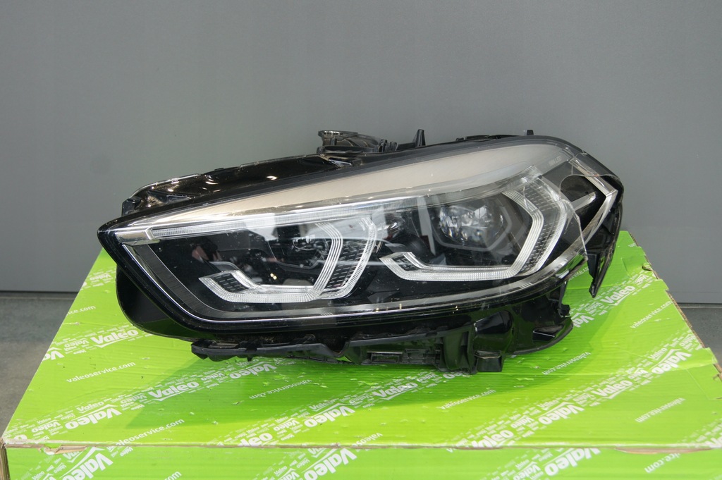 фото №1, Full led bmw 1 f40 левая europa