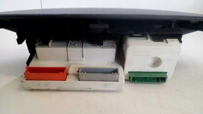 фото №8, Часы дисплей renault laguna ii 8200002604a