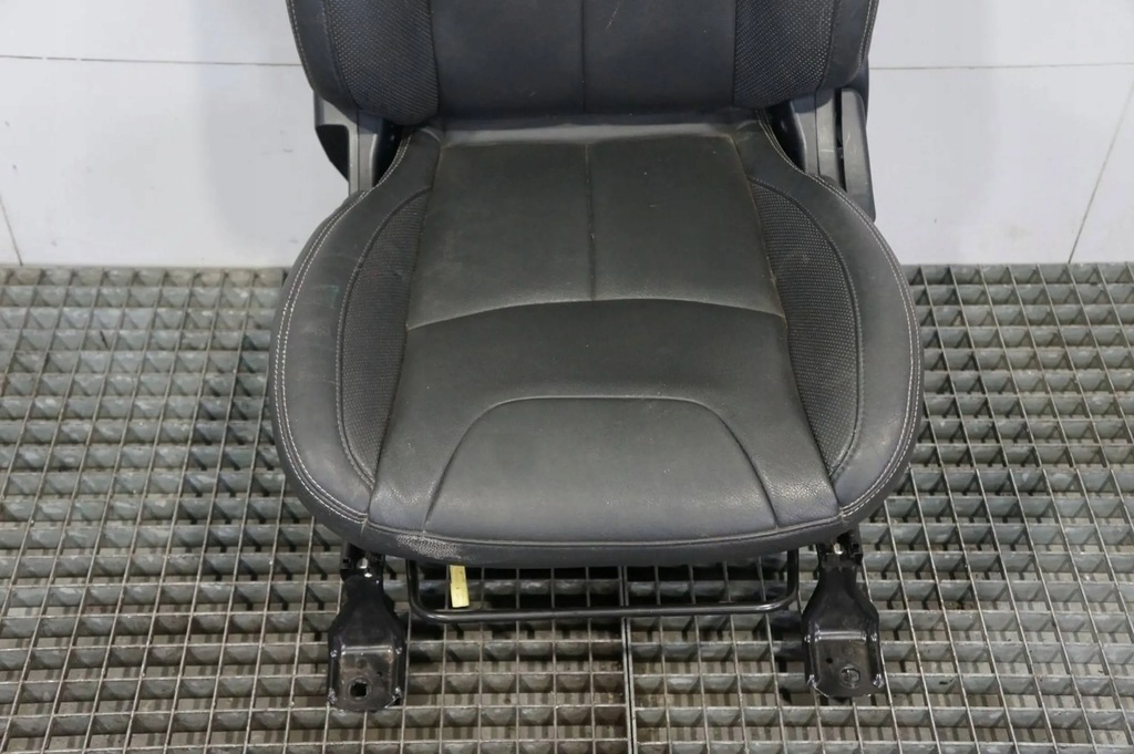 фото №13, Сидіння сидіння заднє сидіння комплект шкіра mitsubishi outlander ii lift