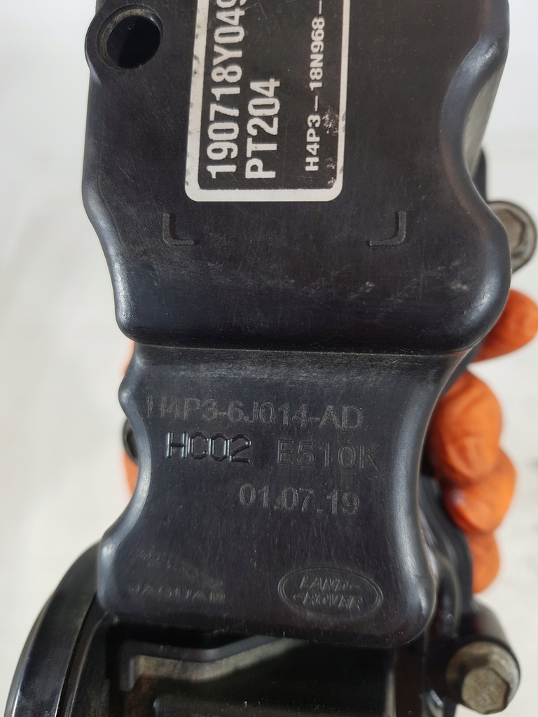 фото №7, Кришка клапанів h4p3-6j014-ad jaguar e-pace f-pace land rover 2.0t pt204