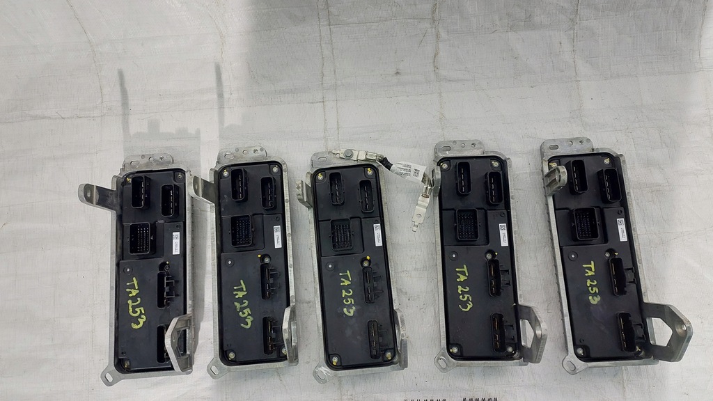 фото №10, Tesla model s контроллер блок управления аккумулятор аккумулятора новый