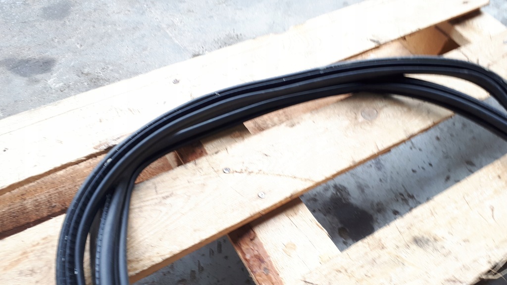 фото №9, S6 c7 4g a6 прокладка крышки задняя багажника sedan