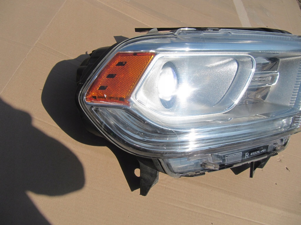 фото №12, Dodge durango lift 14- лампа левая оригинал ok перед передняя фара 2014