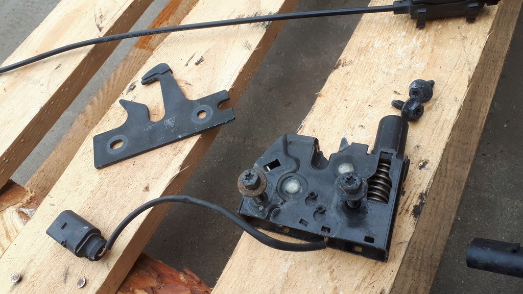 фото №6, S6 c7 a6 замок капот левый правый трос тросы a7 4g