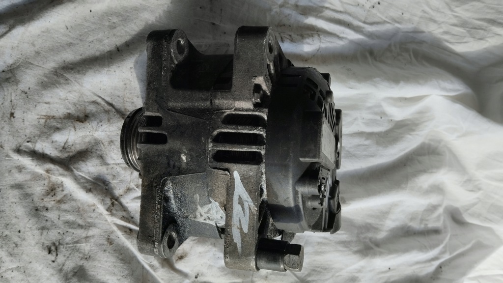 Купити Генератор peugeot citroen 1.6 hdi 9646321780