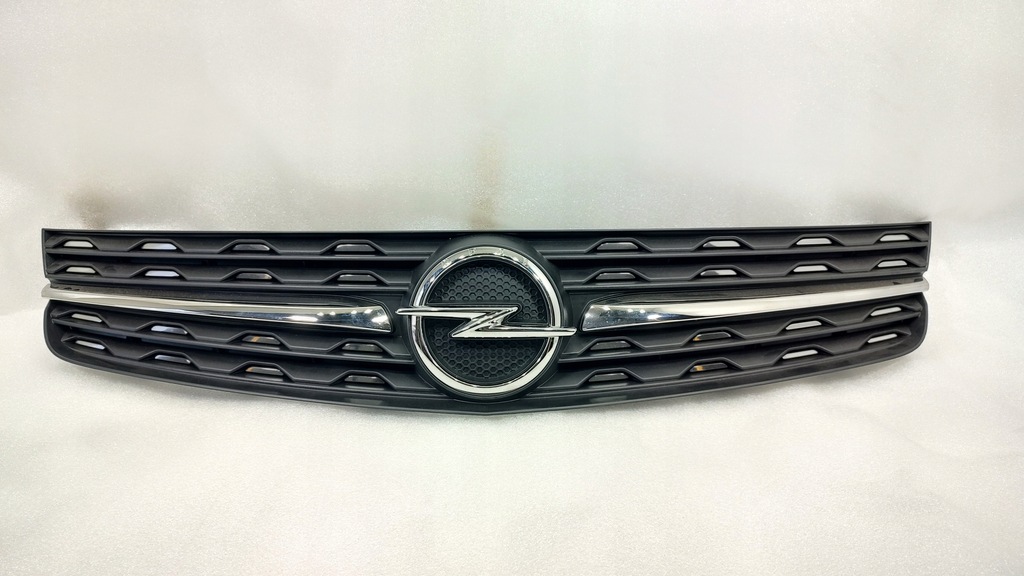 фото №1, Решётка радиатора хром решётка радиатора vivaro c zafira d life 19-