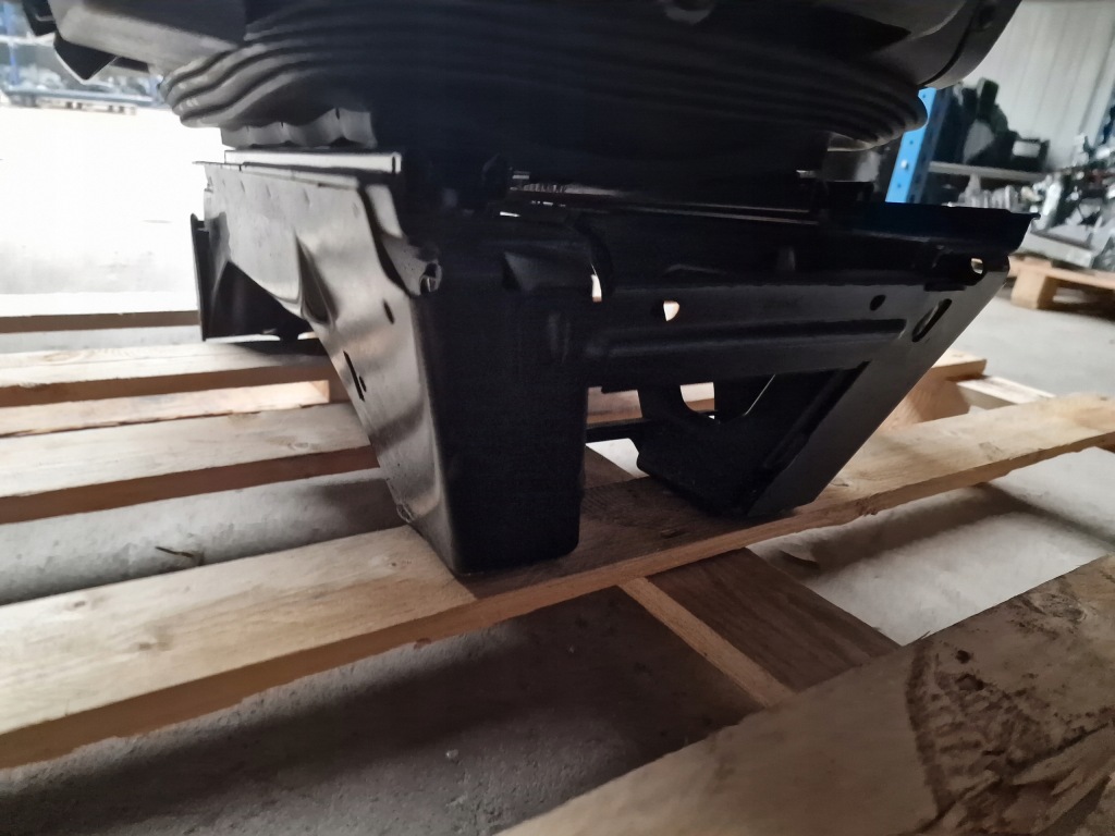 Купить Сиденье водителя левый сиденье scania r euro 6 n g s 2051533 2296230