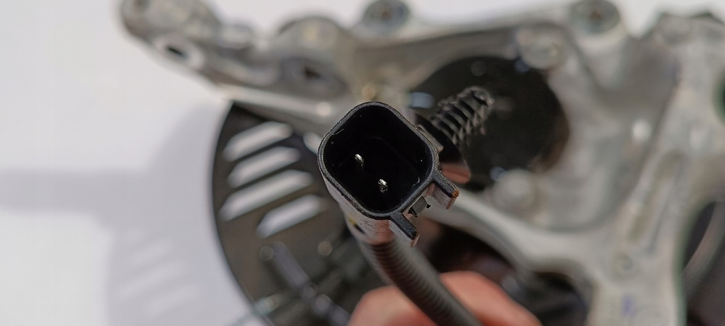 фото №7, Поворотный кулак перед передняя правая chevrolet camaro 2016-