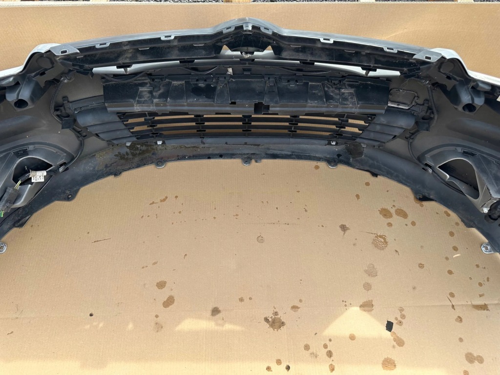 Бампер citroen c4 ii 2014 оригинал kompletny Недорого