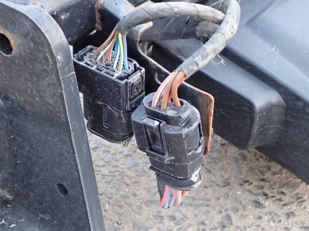 Фаркоп  буксирувальний кулька роз'єм електричний westfalia bmw 3 f30 f31 6873703 в Україні