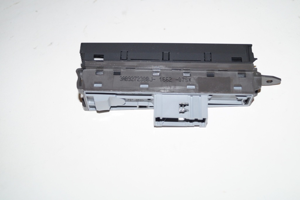фото №4, Vw passat cc кнопка панель 3ab927238bj