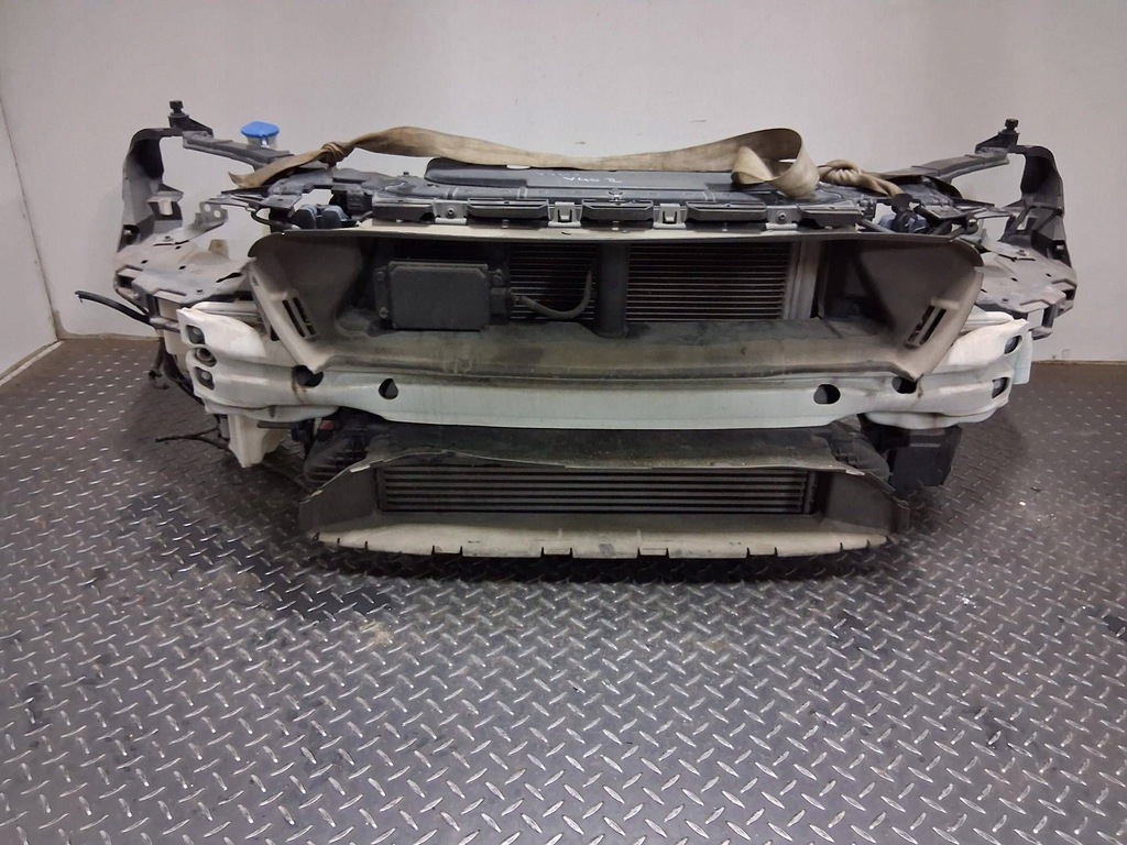 фото №1, Pas передний усилитель volvo v40 ii 2.0d