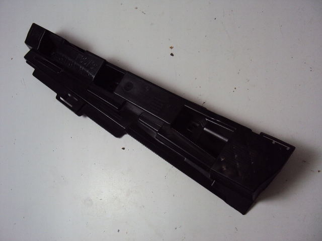 фото №1, Напрямна кронштейн поріг lewego bmw f30 f31