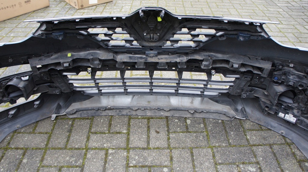 фото №10, Передний бампер renault captur i lift