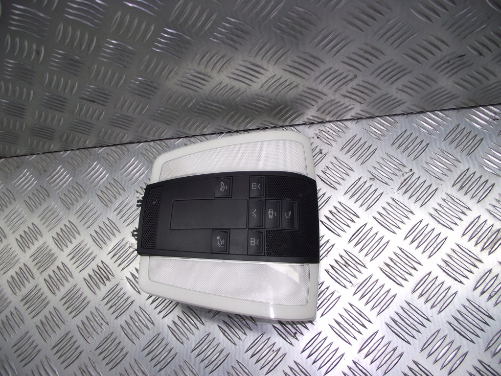 фото №1, Лампа потолочный перед mercedes c w204 11r amg