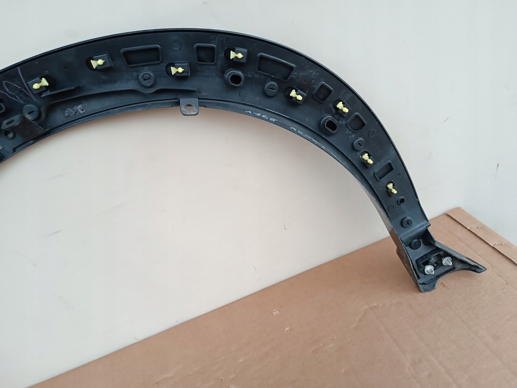 фото №8, Nissan ariya молдинг накладка na крыло правый перед передний 63816 5mp5a