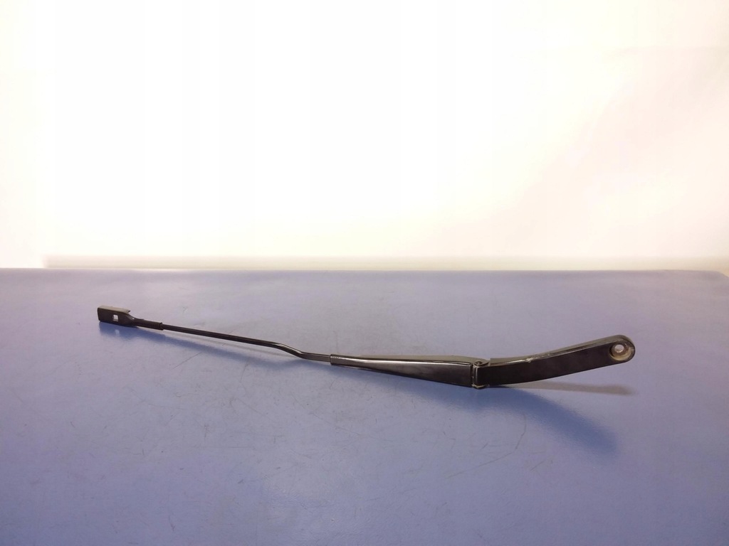 фото №1, Audi a5 8t рычаг дворники перед 8t1955408a