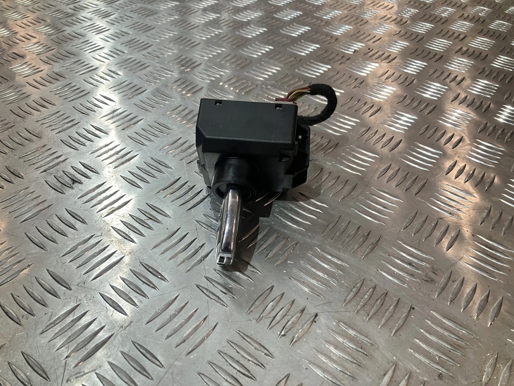 фото №1, Замок зажигания ключ mercedes a klasa w176