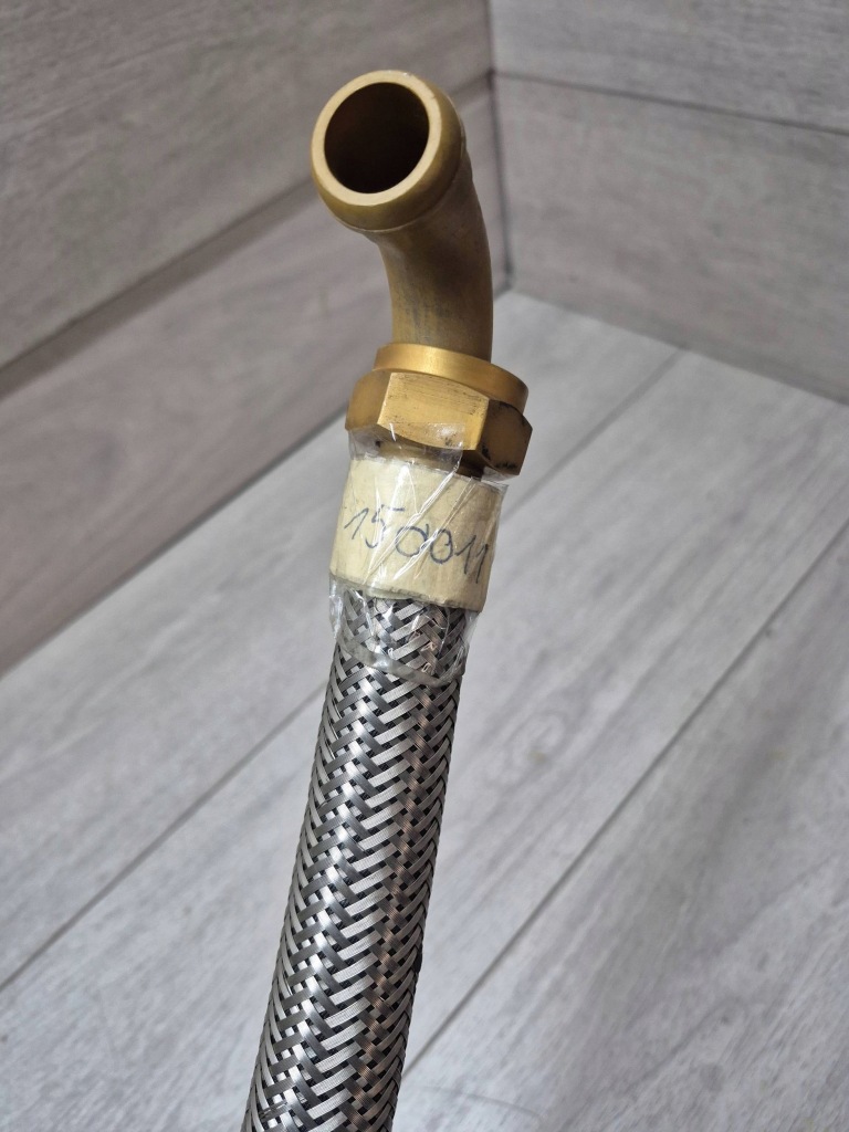 11810. ferrari 458 труба шланг радиатор 150011 Оригинал