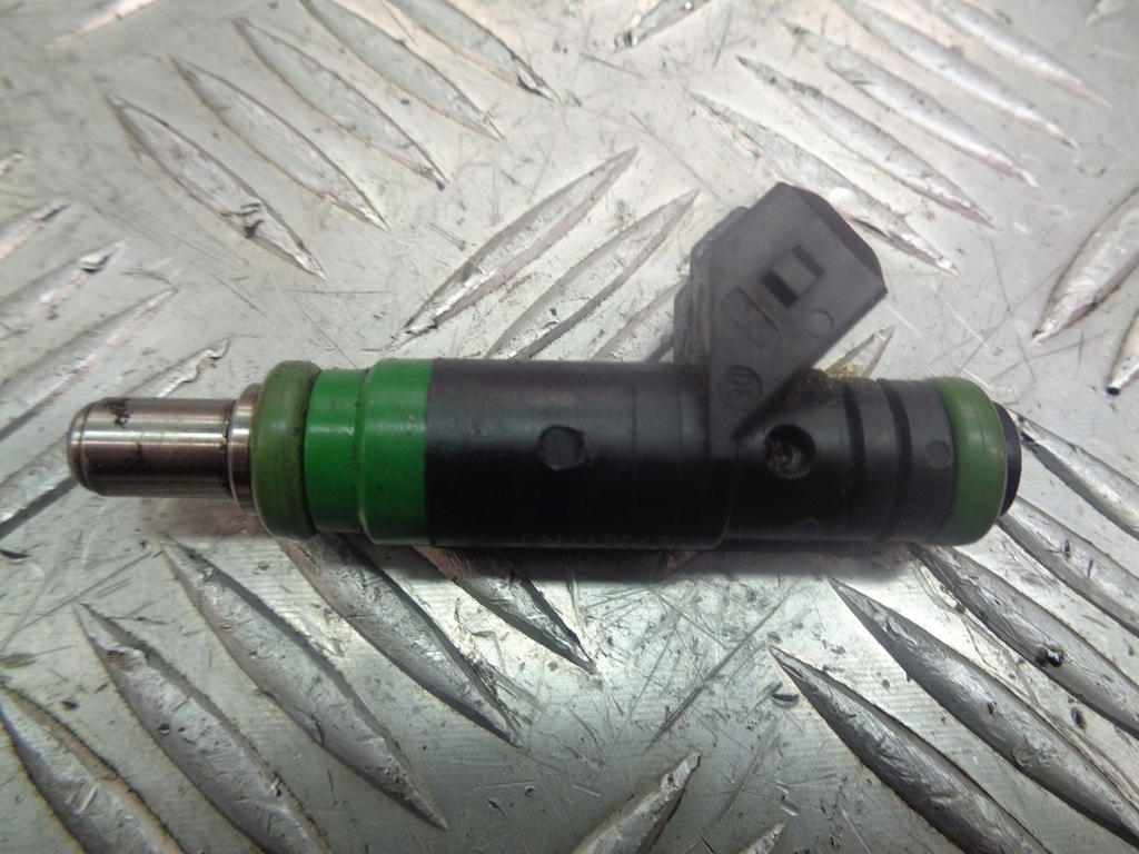 фото №1, Инжектор форсунка mazda 2 dy 1.25 16v 98mf-bb
