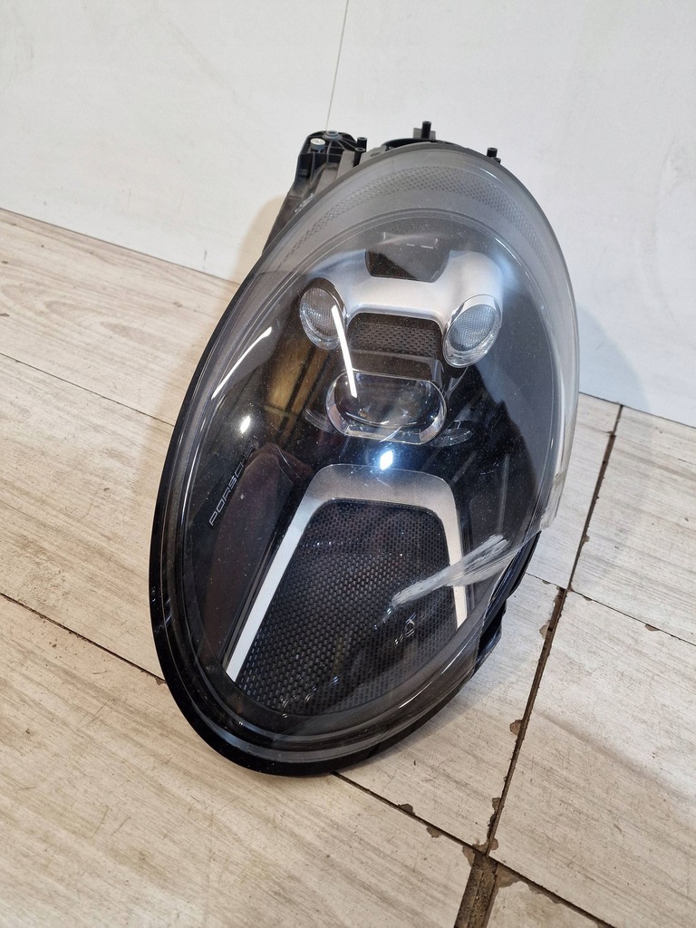 фото №1, Porsche 911 992 19+ лампа перед передняя full led basic