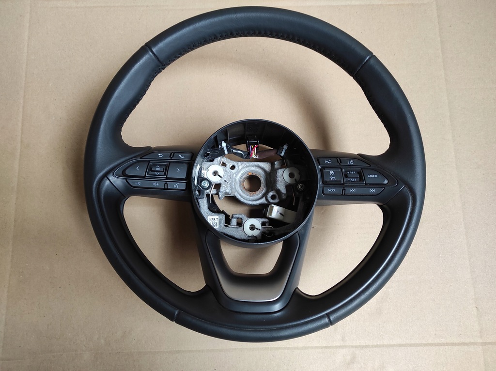 фото №1, Воздуховод toyota yaris iv mazda 2 -20r