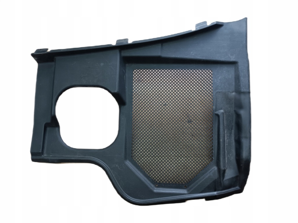 фото №1, 4d1819403 audi a8 d2 защита накладка жабо