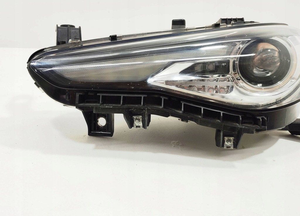 фото №2, Alfa romeo giulia левая лампа передняя