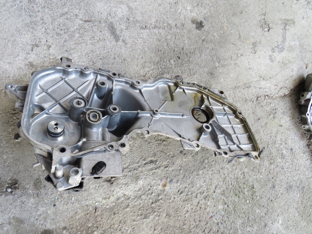 фото №3, Корпус розподільного валу renault 135026939r