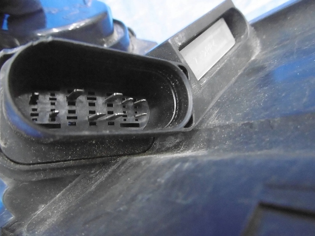 фото №13, Фара лампа ксенон правый перед vw passat b6 05-10 3c0941752g