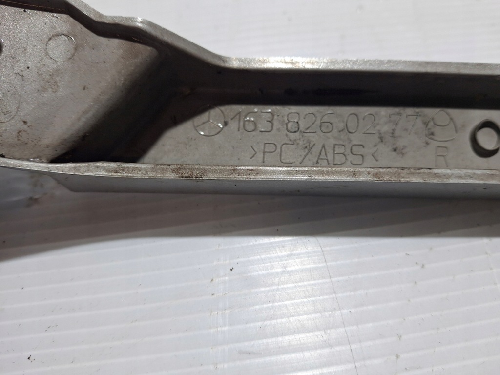 фото №5, Mercedes w163 ml молдинг pod фара правая 1638260277 744