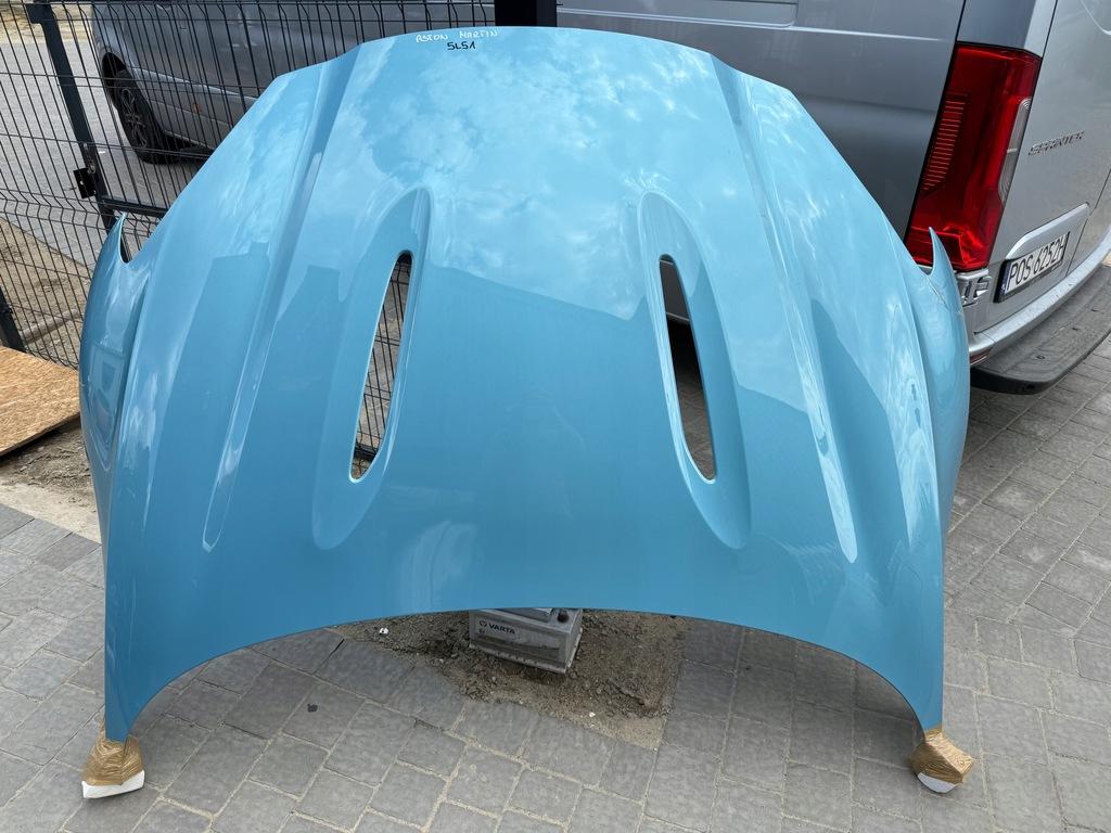 фото №1, Aston martin dbx капот