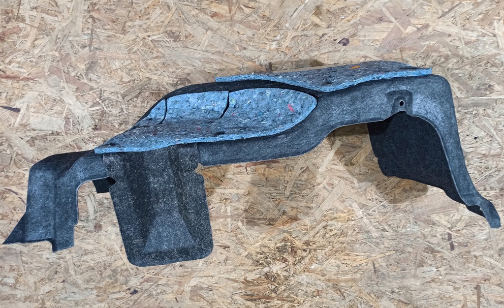 фото №6, Обшивка обивка багажника левый camaro 2009-2015